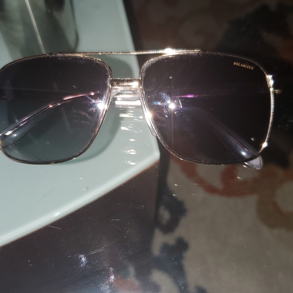 Versace Sunglasses - Picture 4 of 5